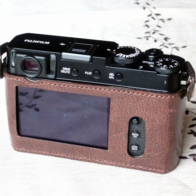 売約済み】富士フイルム X-E4用 カメラケース 本革ハンドメイド