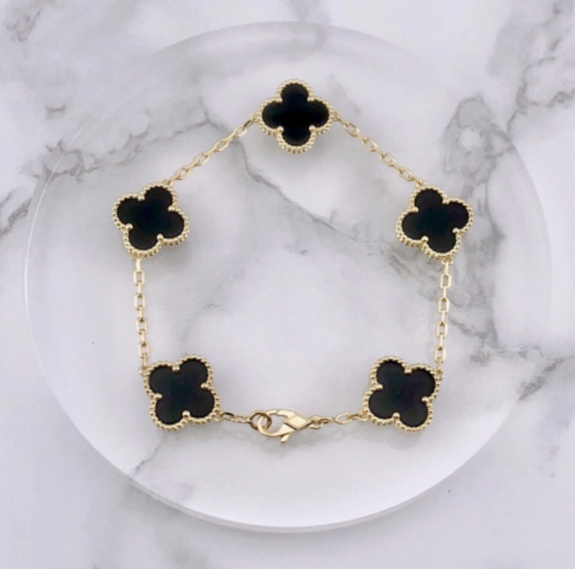 幸せのクローバー【高品質！送料無料！当日発送】オニキス