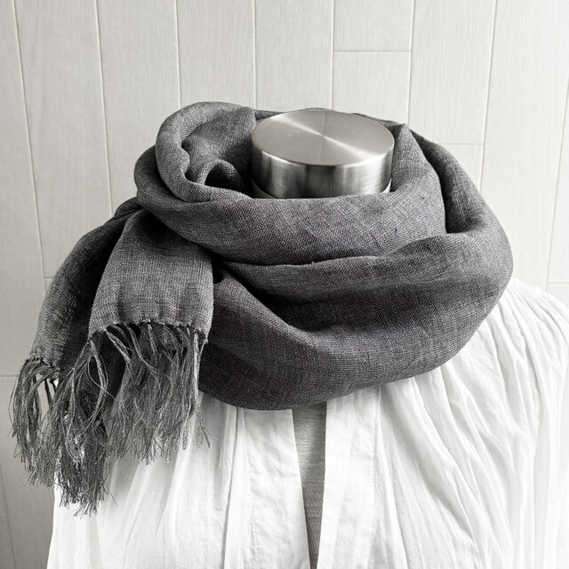 秋 数量限定 イタリアンリネン シングルガーゼのストール 　ダークグレー