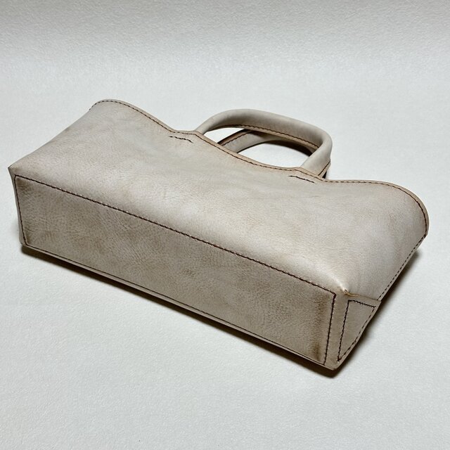 在庫品・即納可能】イタリア製牛革のしっかり横長トートバッグ