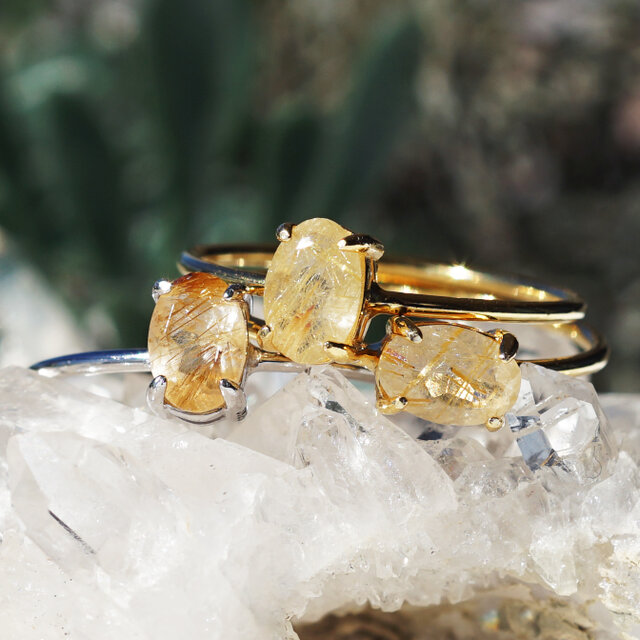 ルチルクォーツ6mmのオーバルファセット爪留めリング・縦横可　～星の降る日