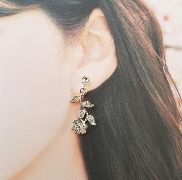 ブライダルアクセサリーセット tnp20710 フラワービジューのネックレス