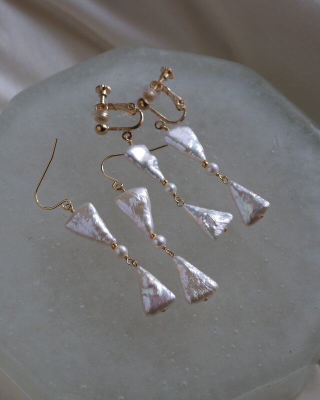 triangle pearl earring 淡水三角バロックパール ピアス・イヤリング