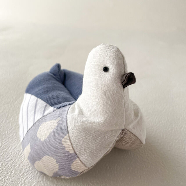 小鳥の鍋つかみ＊北欧ブルー | iichi 日々の暮らしを心地よくする