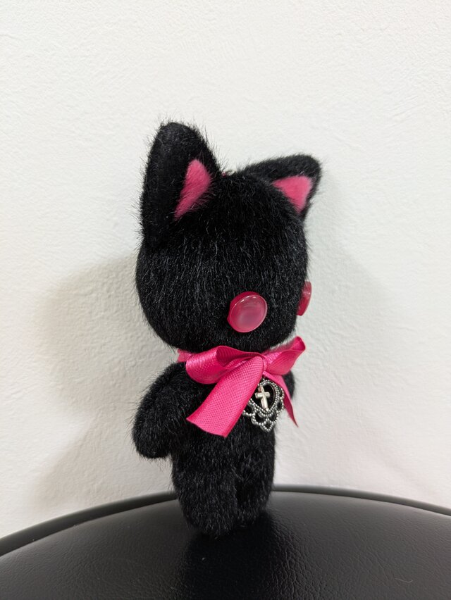 【展示会限定】ミッセぬいぐるみ(S)ピンク・黒 ぬいぐるみキーホルダー☆Spirit Cat☆黒×ピンク | iichi 日々の暮らし
