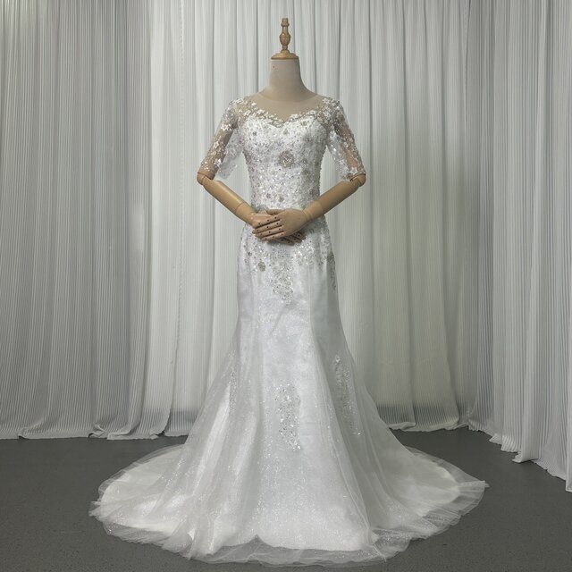 ウエディングドレス 3D立体レース刺繍 半袖 キラキラグリッターチュール マーメイドライン くるみボタン 結婚式