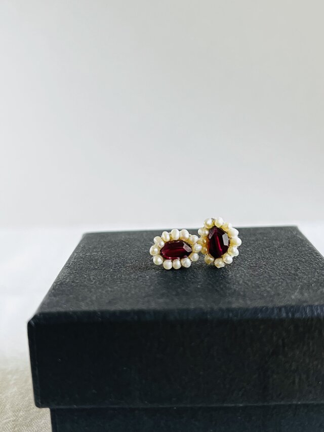 新品　K18 天然ガーネット　淡水パール ハンドメイドピアス 天然石 ガーネット×淡水パール】ピアス | iichi 日々の暮らしを