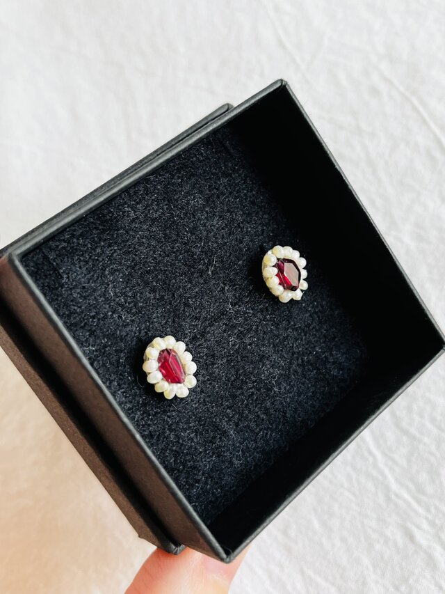 新品 K18 天然ガーネット 淡水パール ハンドメイドピアス 天然石