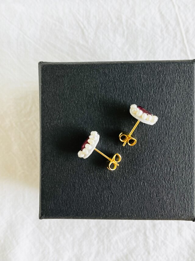 天然石 ガーネット×淡水パール】ピアス | iichi 日々の暮らしを