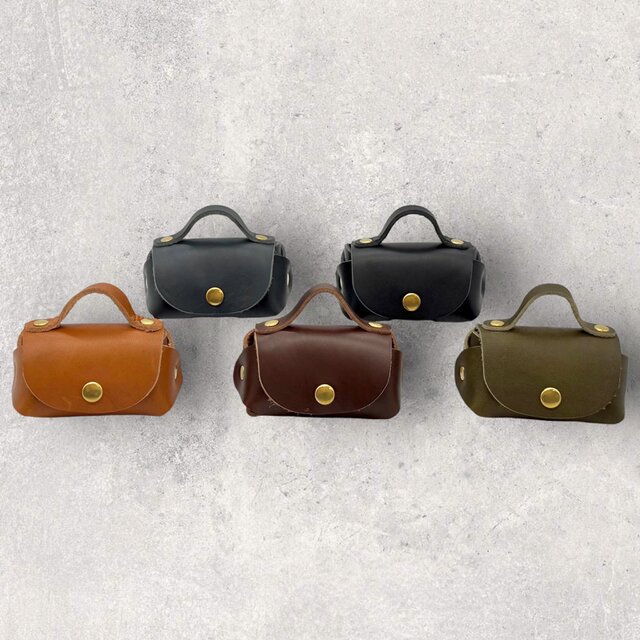 【新色追加】レザープチバッグ（ハンドメイド／コンパクト／小物入れ／チャーム／ギフト対応）