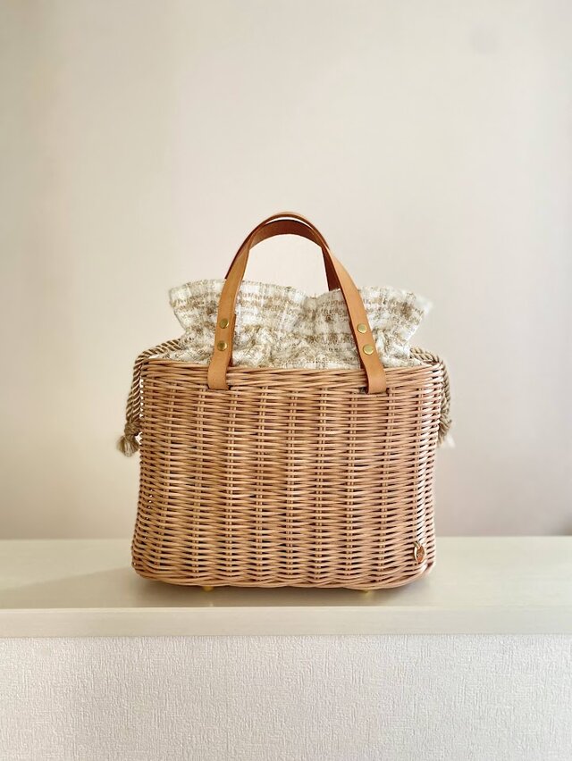 1点在庫あり】手編みの籐かごバッグ/Megg Bag panier/取り外せるファー