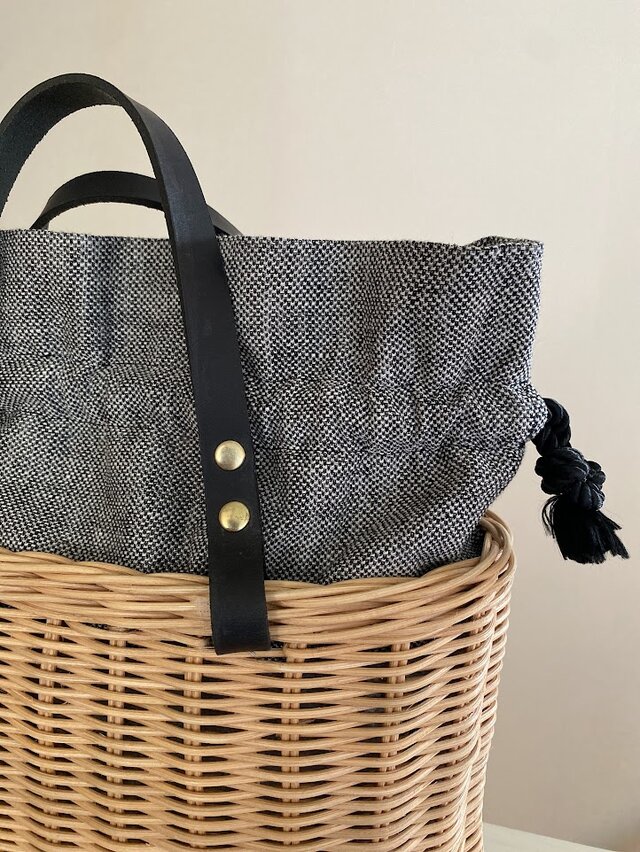1点在庫あり】手編みの籐かごバッグ/Megg Bag panier/取り外せるファー