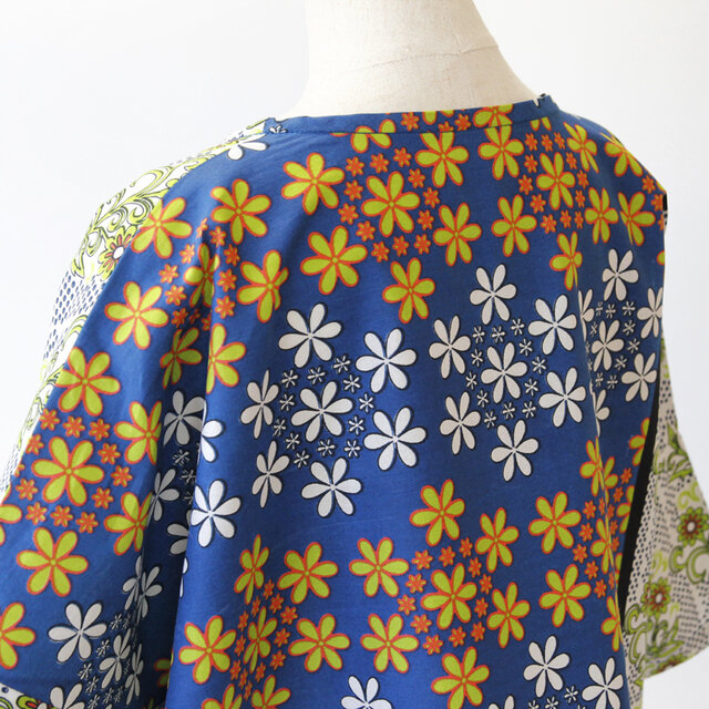 カンガのブラウス（ボックス型）アフリカ布 服 カンガ服 | iichi 日々