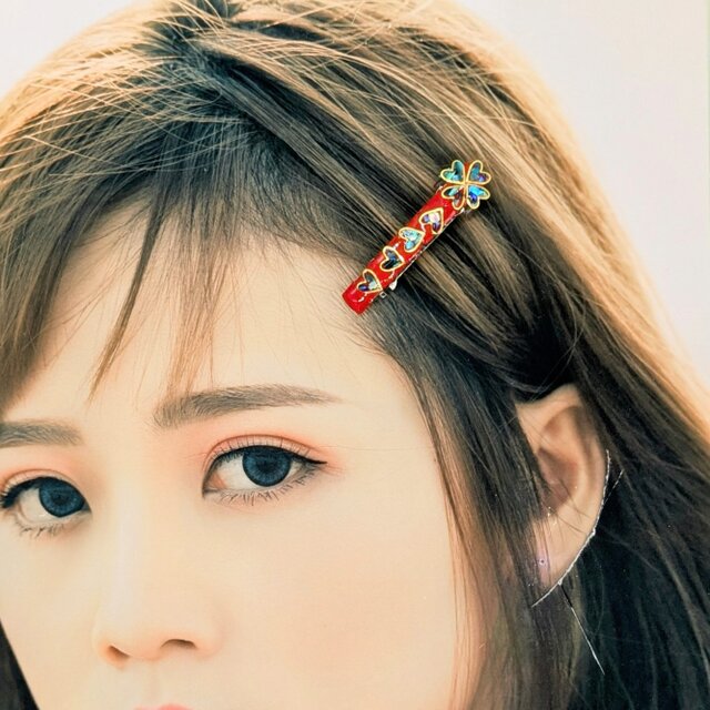 赤漆とブルー螺鈿とゴールドメタルの花のヘアバレッタ