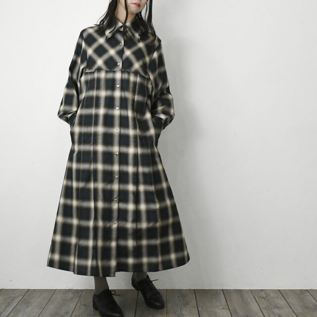 【完全一点物】プリーツタックワンピース（グリーンチェック）