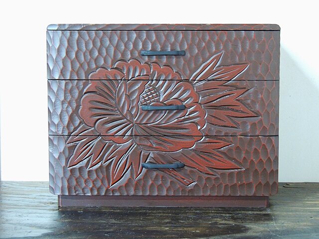 鎌倉彫引出(牡丹) | iichi 日々の暮らしを心地よくする