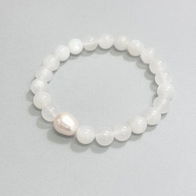 ムーンストーン　淡水真珠　ブレスレット