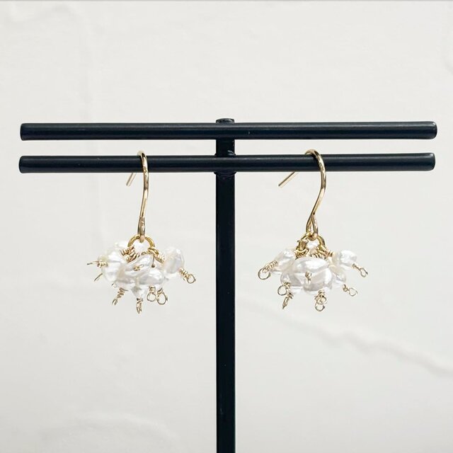 【イヤリング交換可能　ピアス】　アコヤ真珠　ケシパール