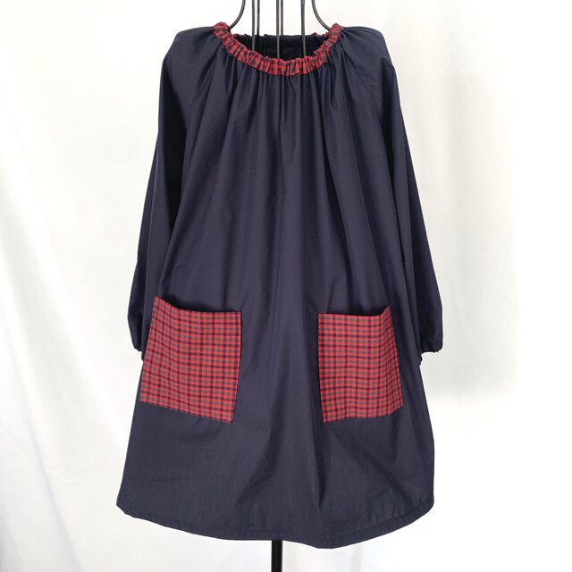 スモック120〜155 紺×赤チェック