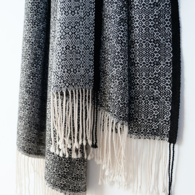 手織りカシミヤシルクストール【珠華＊07】 | iichi 日々の暮らしを