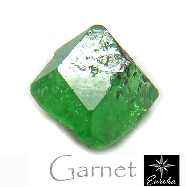 ツァボライトガーネット 原石 3.6ct trg397 | iichi 日々の暮らしを