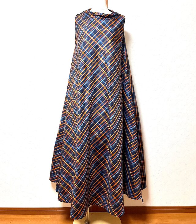 大島紬 フレアーワンピース | iichi 日々の暮らしを心地よくする