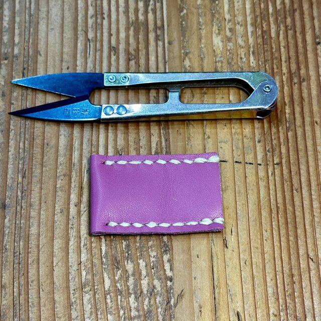 本革★糸切りばさみ　ばさみ　糸切バサミ　カバー　ケース★ハンドメイド