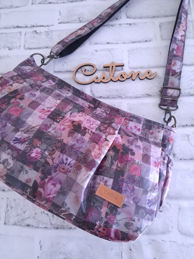 ペットボトルカバー　リバティアーカイブギンガム/ブラック　ハンドメイド CATEGORY ペットボトルカバー | Amanda Mandy