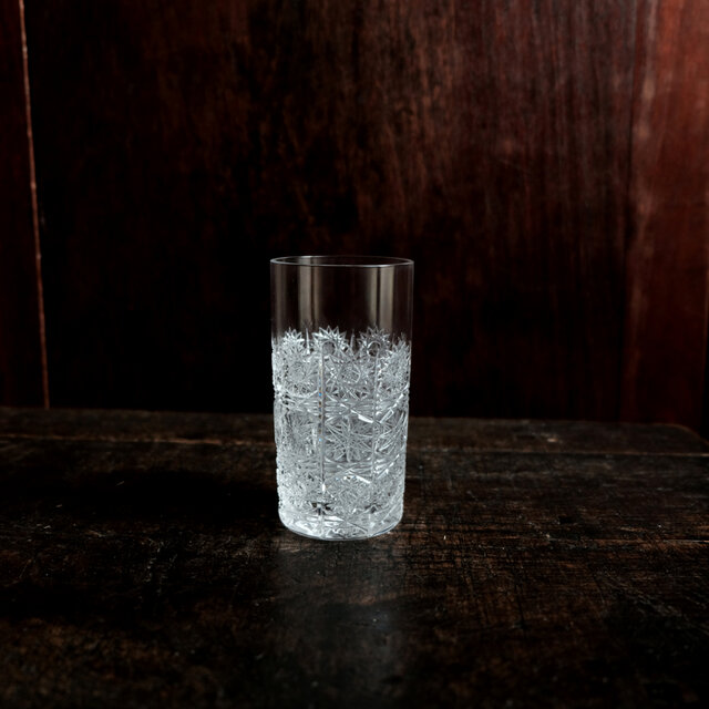 ギザギザの文様◆昭和後期　クリスタル・プレスガラスグラス　古民家　古道具　レトロ　暮らしに。