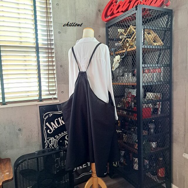 マキマロ　エプロンドレス 背中がかわいい】マキシ：エプロンドレス：コットン：ブラック