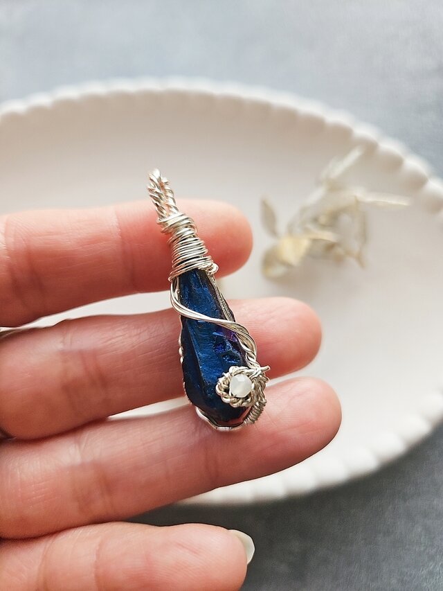 クリスタル ラフロック 天然石 ペンダントトップ