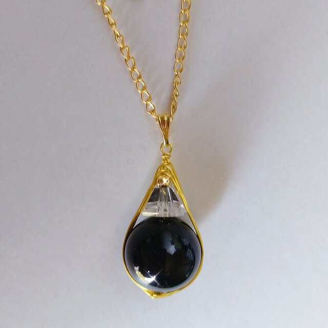 オニキスと水晶のネックレス ペンダント