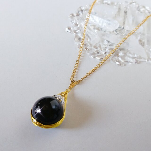 オニキスと水晶のネックレス ペンダント | iichi 日々の暮らしを