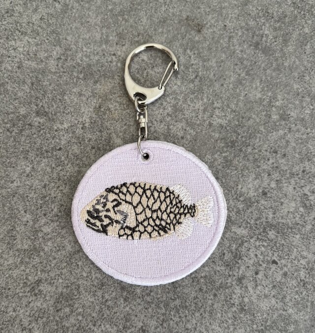 刺繍キーホルダー■マツカサウオ■水族館
