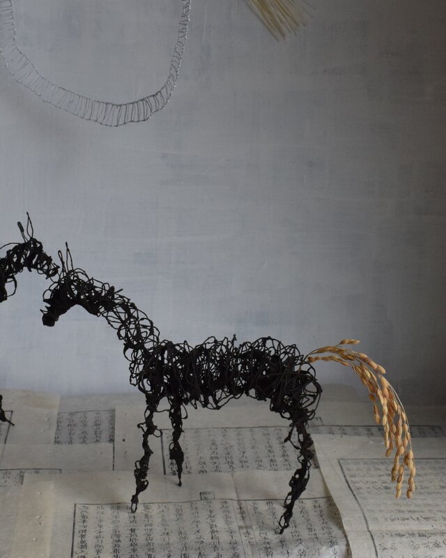 ワイヤーワークの馬 2026干支 1 | iichi 日々の暮らしを心地よくする