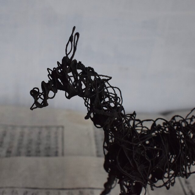 ワイヤーワークの馬 2026干支 2 | iichi 日々の暮らしを心地よくする