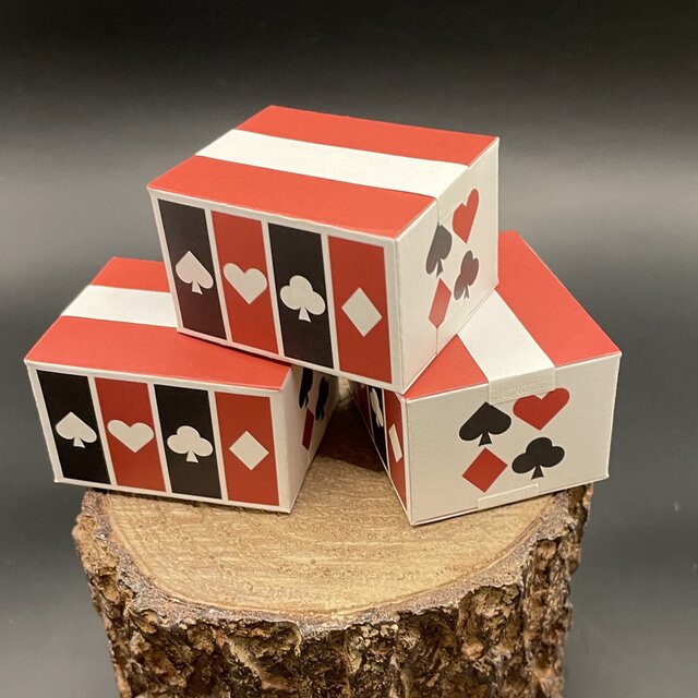 トランプ箱ペーパークラフトキット