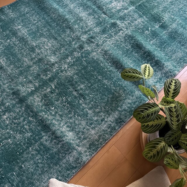 102.5×190 深みあるグリーン　ワンカラーラグ　トルコヴィンテージラグ 102.5×190 深みあるグリーン ワンカラーラグ トルコヴィンテージ