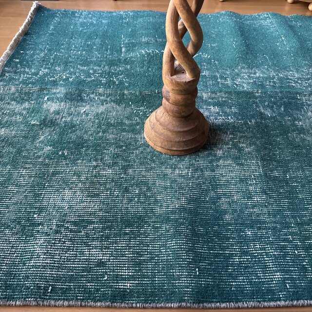 102.5×190 深みあるグリーン　ワンカラーラグ　トルコヴィンテージラグ 102.5×190 深みあるグリーン ワンカラーラグ トルコヴィンテージ