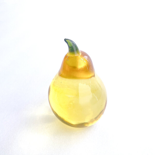 陽光に実る 洋梨｜ガラス製インテリアオブジェ 【efo3】