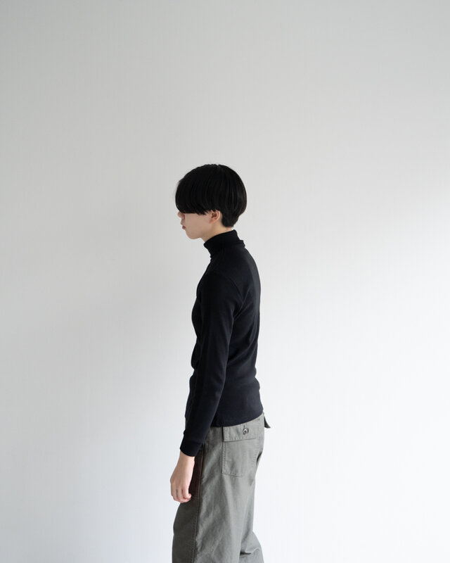 フライスコットンタートル/fries cotton turtle cutsew/black