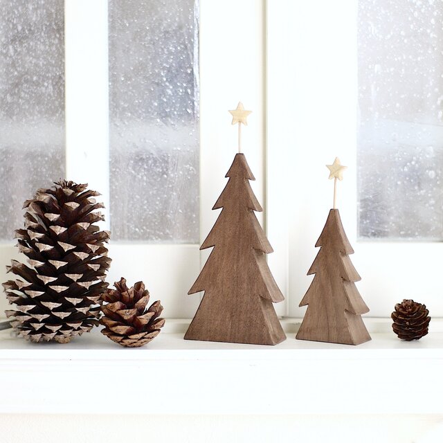 小さな木のクリスマスツリー〈ペアセット〉｜ウォールナット｜木製