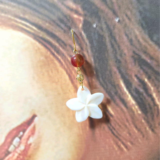 424　シェル　ピアス　イヤリング　ハンドメイド 424シェルピアスイヤリングハンドメイド