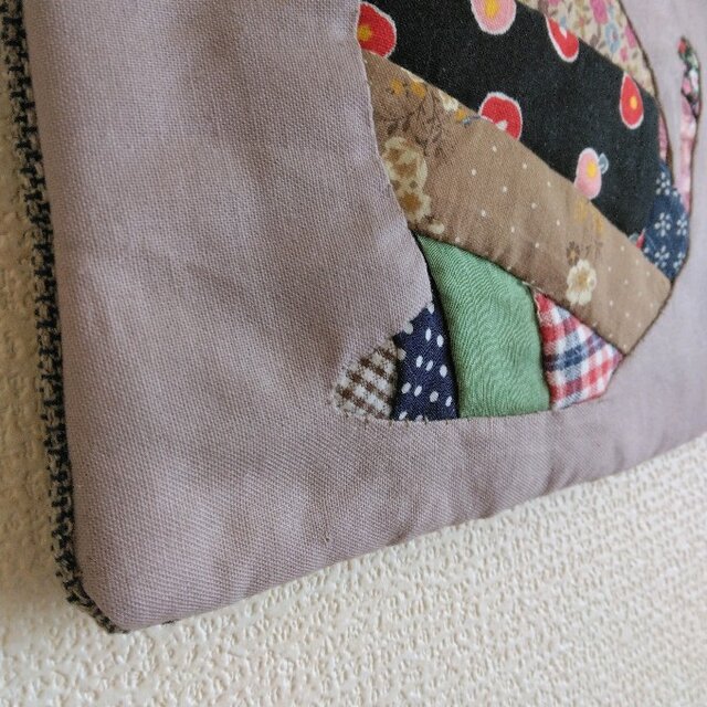 鍋敷き・猫モチーフ | iichi 日々の暮らしを心地よくするハンドメイド