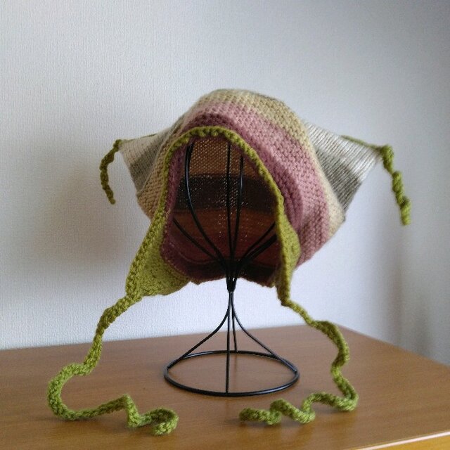 手編みの帽子