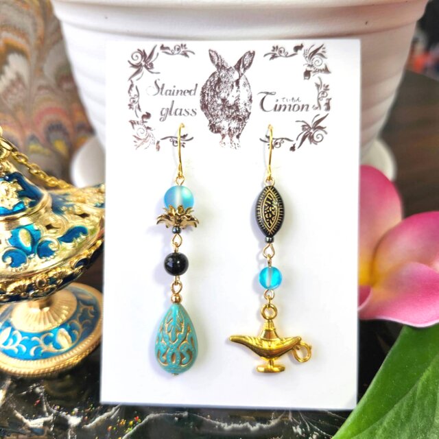 アラビアンナイト魔法のランプピアス☪︎ランプの魔人 水色 No.1747