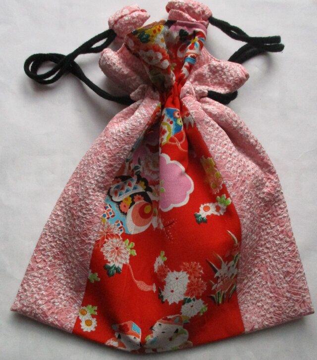 ８４５９　絞りと花柄の着物で作った巾着袋　＃送料無料