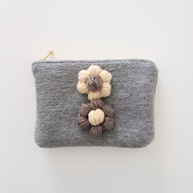 ぷっくりお花のポーチ 16cmファスナー ニット かぎ針編み 秋冬
