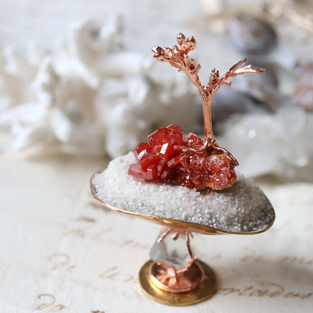 【花石】種/バナジン鉛鉱とタネツケバナ