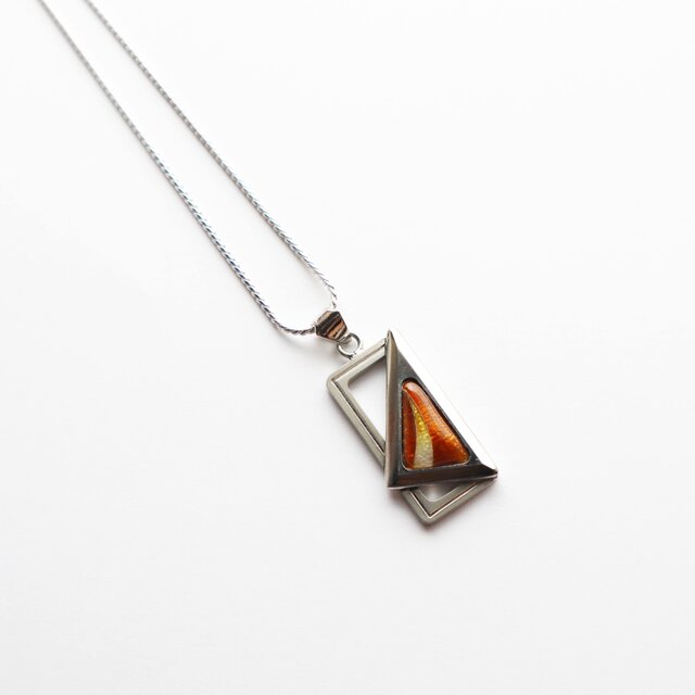 スペース 【Topaz】七宝焼のペンダント 純銀胎有線七宝 | iichi 日々の